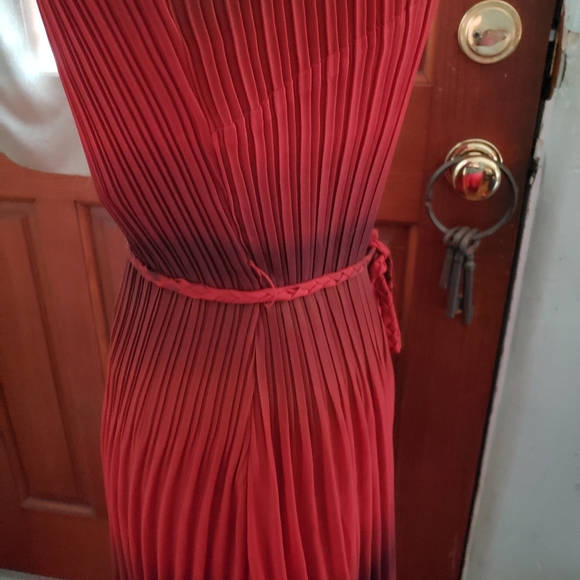 AMANDA LANE DRESS - Picture 4 of 16